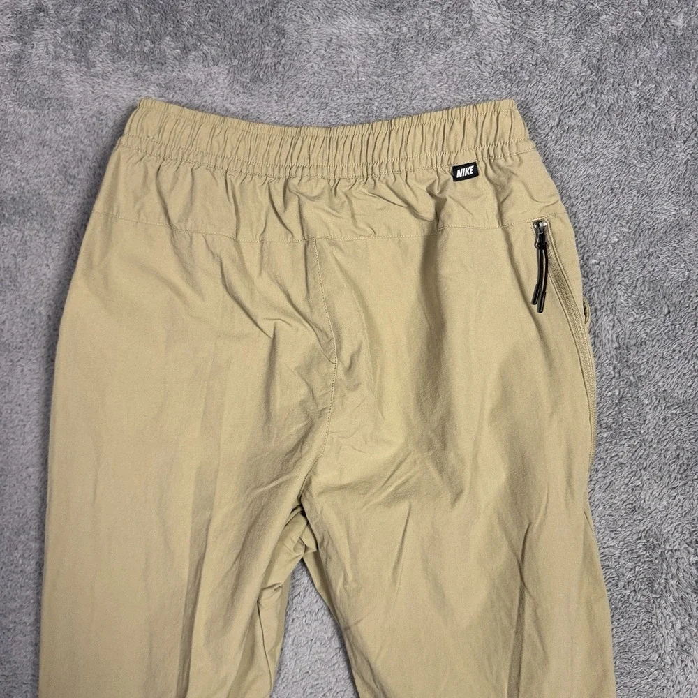 Nike Pants Mens S Sportswear Tech Communter Essentials Sweatpants Jogger DM6621